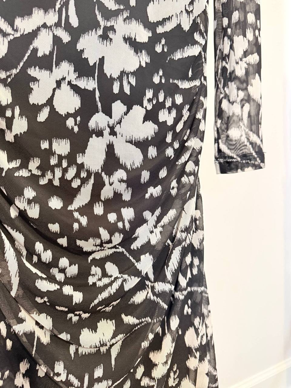 Tommy Hilfiger Floral Ruched Long Sleeve Dress – Size 16 – NWT – $119