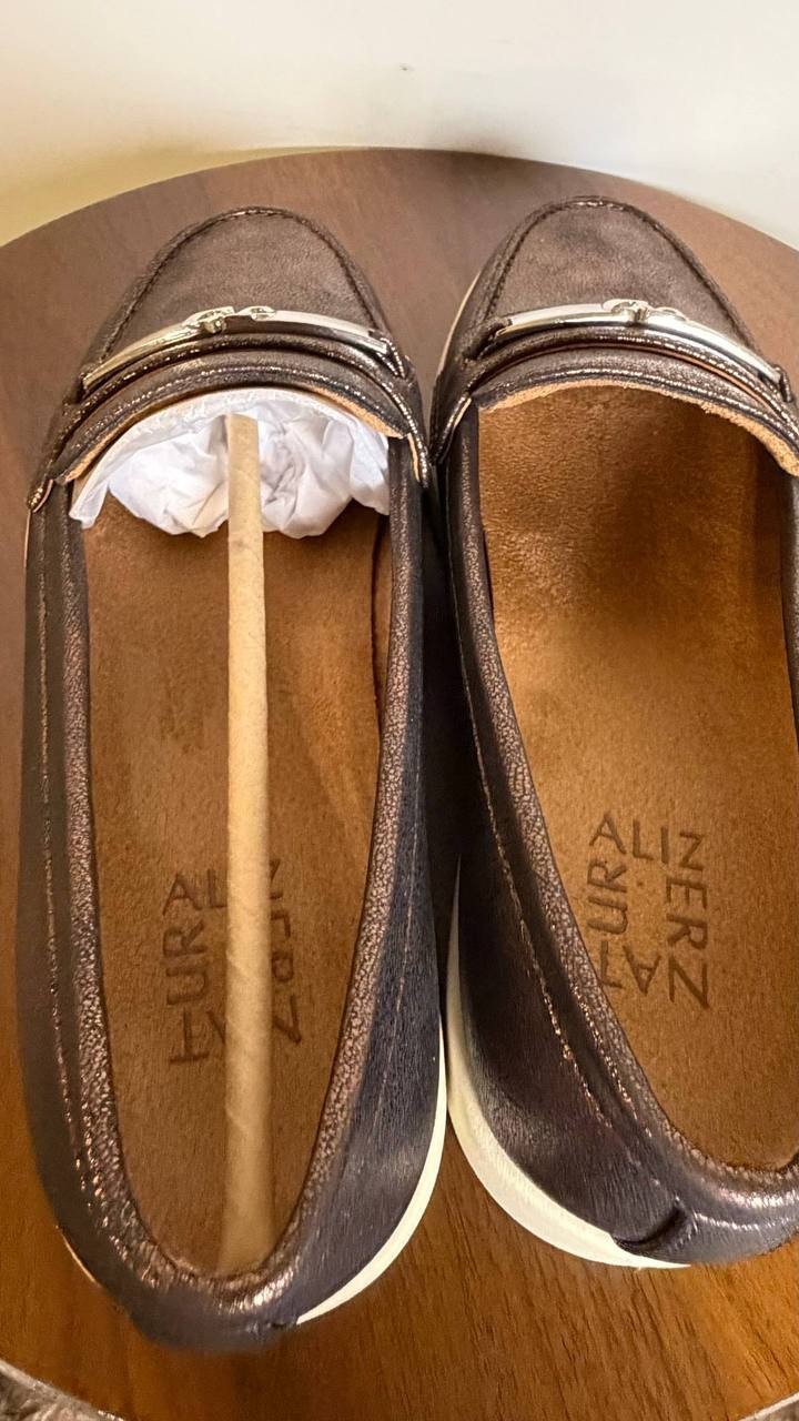 Naturalizer Dark Bronze Faux Leather Loafers 6.5W NIB MSRP $115