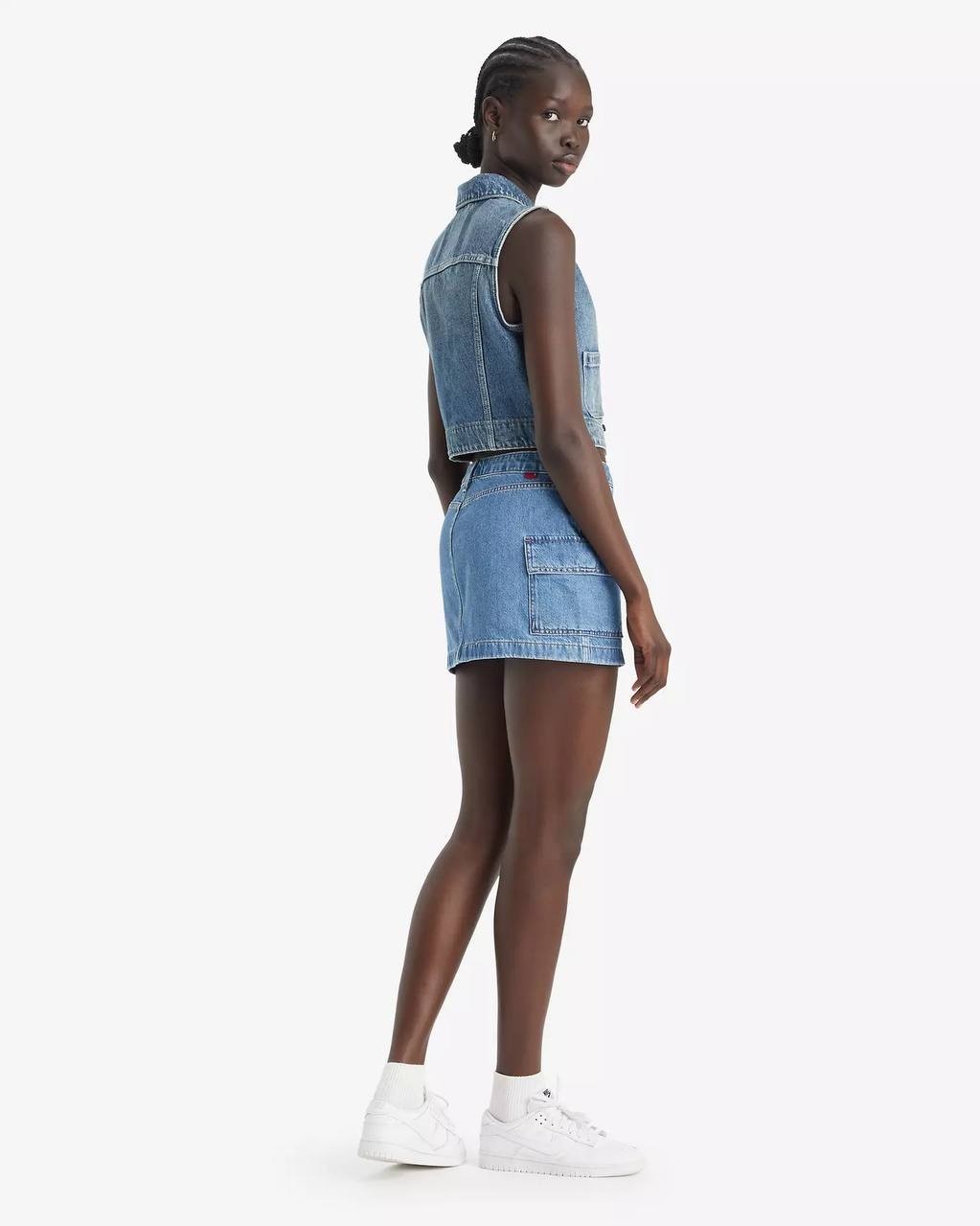 Levi’s 94 Cargo Mini Skirt Light Wash 30 NWT $59.50