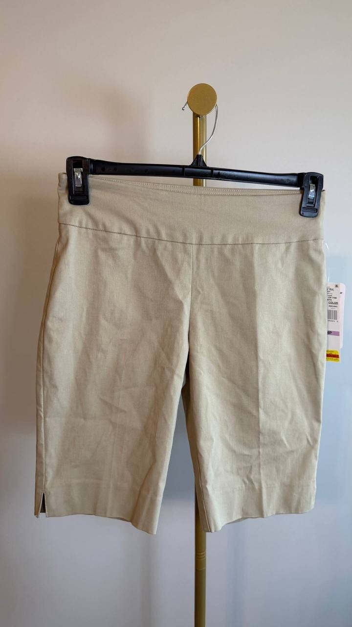 Ruby Rd Women’s Petite Slimming Contour Waistband Shorts Beige Size 6P NWT $38