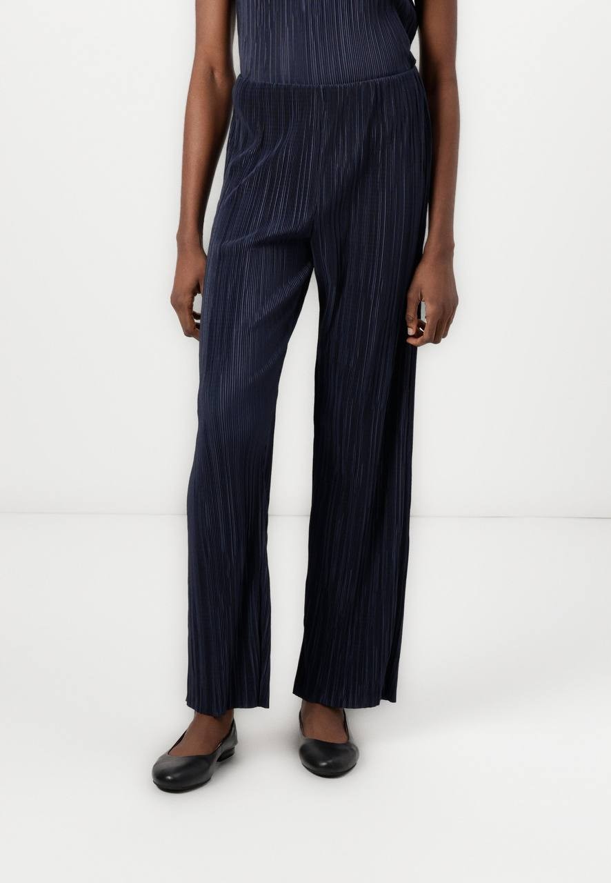 Calvin Klein Plissé Pull‑On Pant Sky Captain S NWT $99