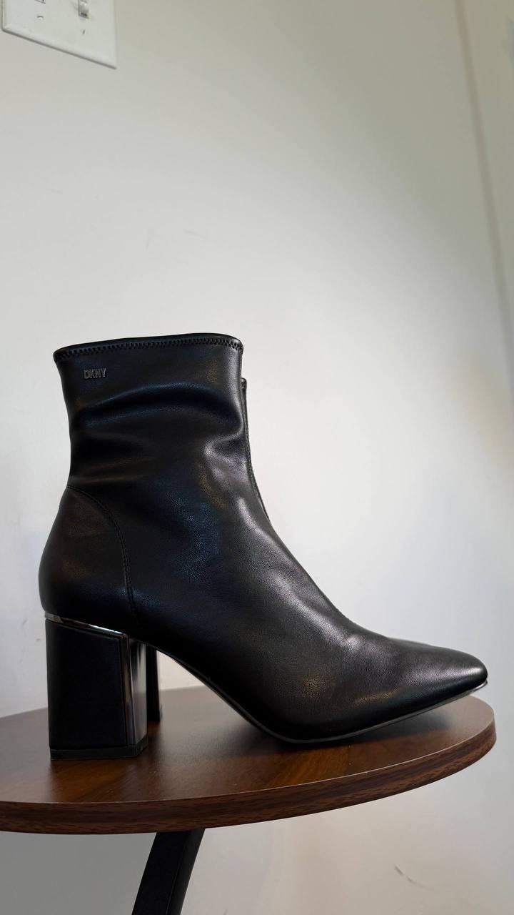 DKNY Cavale Stretch Booties Black 8M Fabric Block Heel $99 NWB