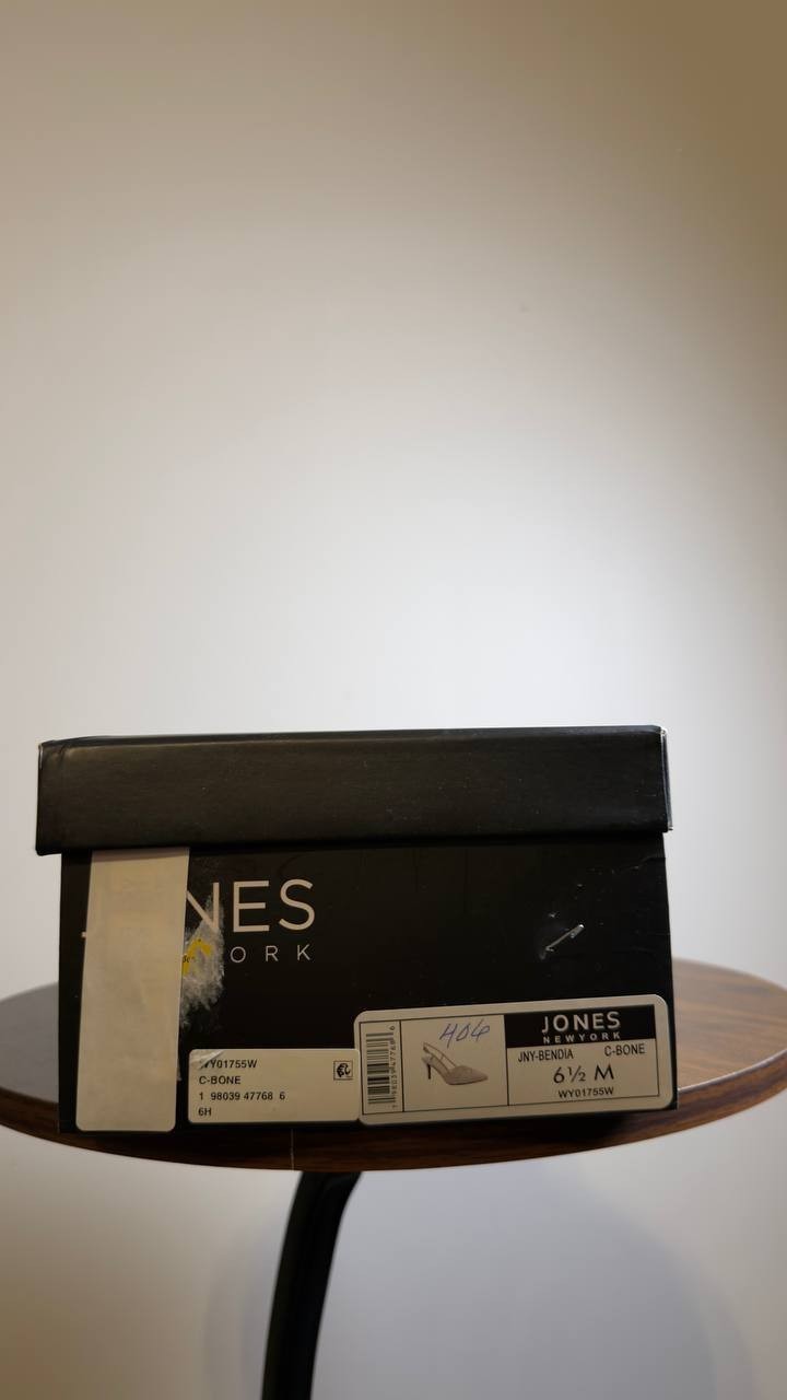 Jones New York Pumps Bone 6.5 M New $69.50