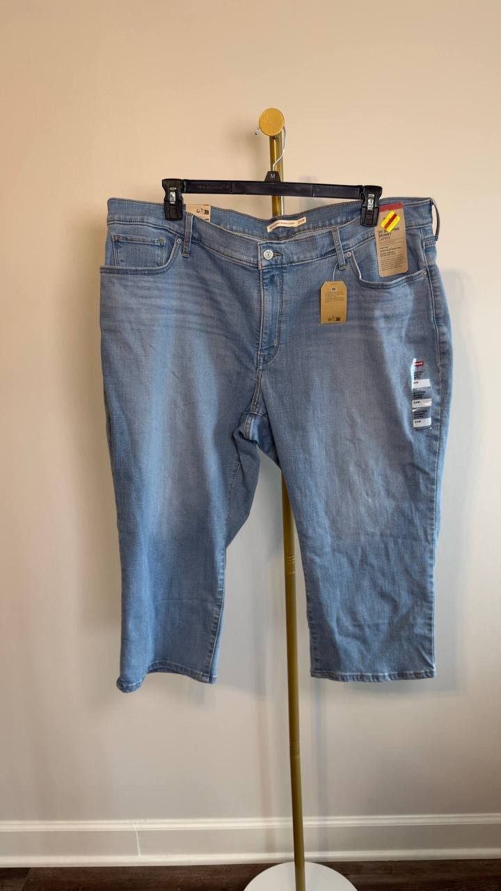 Levi’s 311 Shaping Skinny Capri Jeans Plus Size Dark Blue 24W NWT $59.50