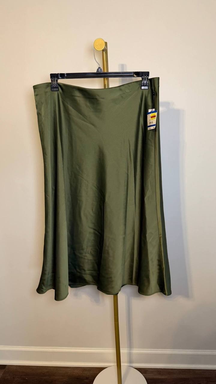 Anne Klein A‑Line Satin Skirt Green XL NWT $89