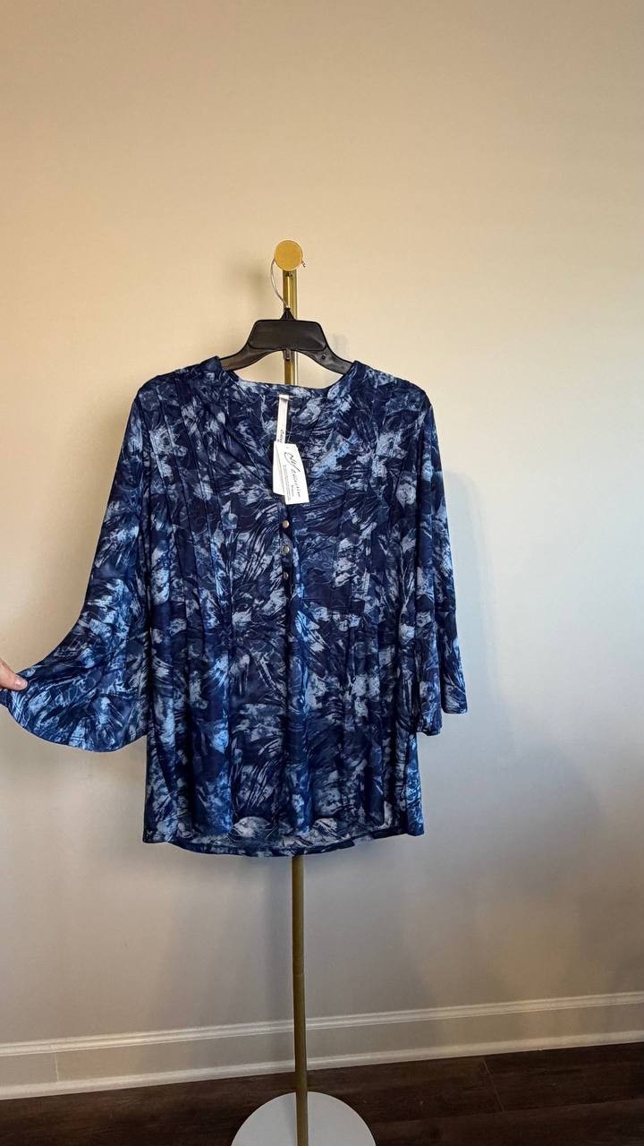 NY Collection Plus 3/4 Bell Sleeve Pleat Y‑Neck Top Blue Flower 1X NWT $35.99