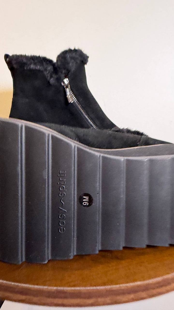 Easy Spirit Ankle Booties 9M Black Suede Comfort New in Box