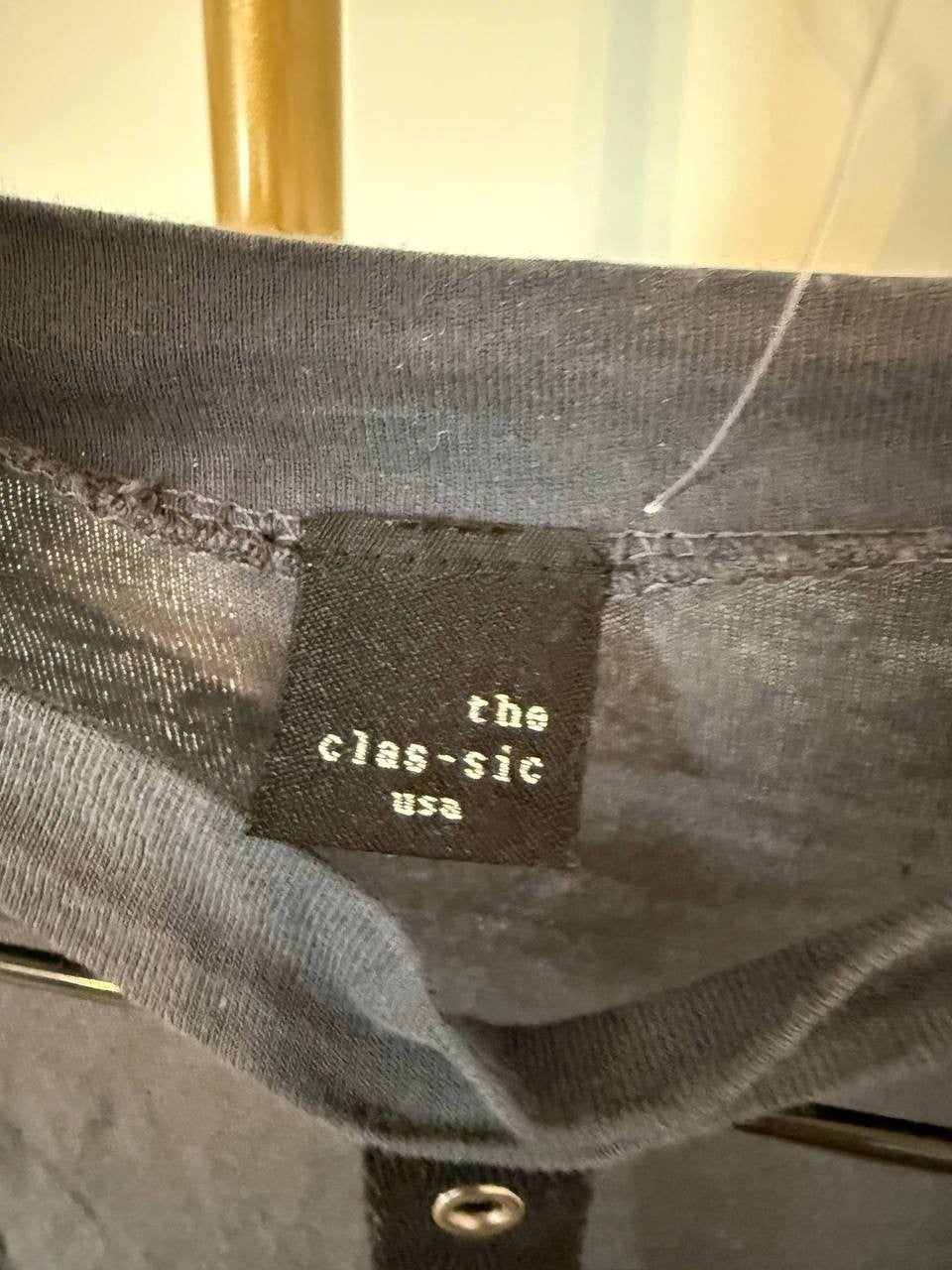 The Clas‑sic USA Lace‑Up Desert Graphic Top Gray One Size NWOT Festival