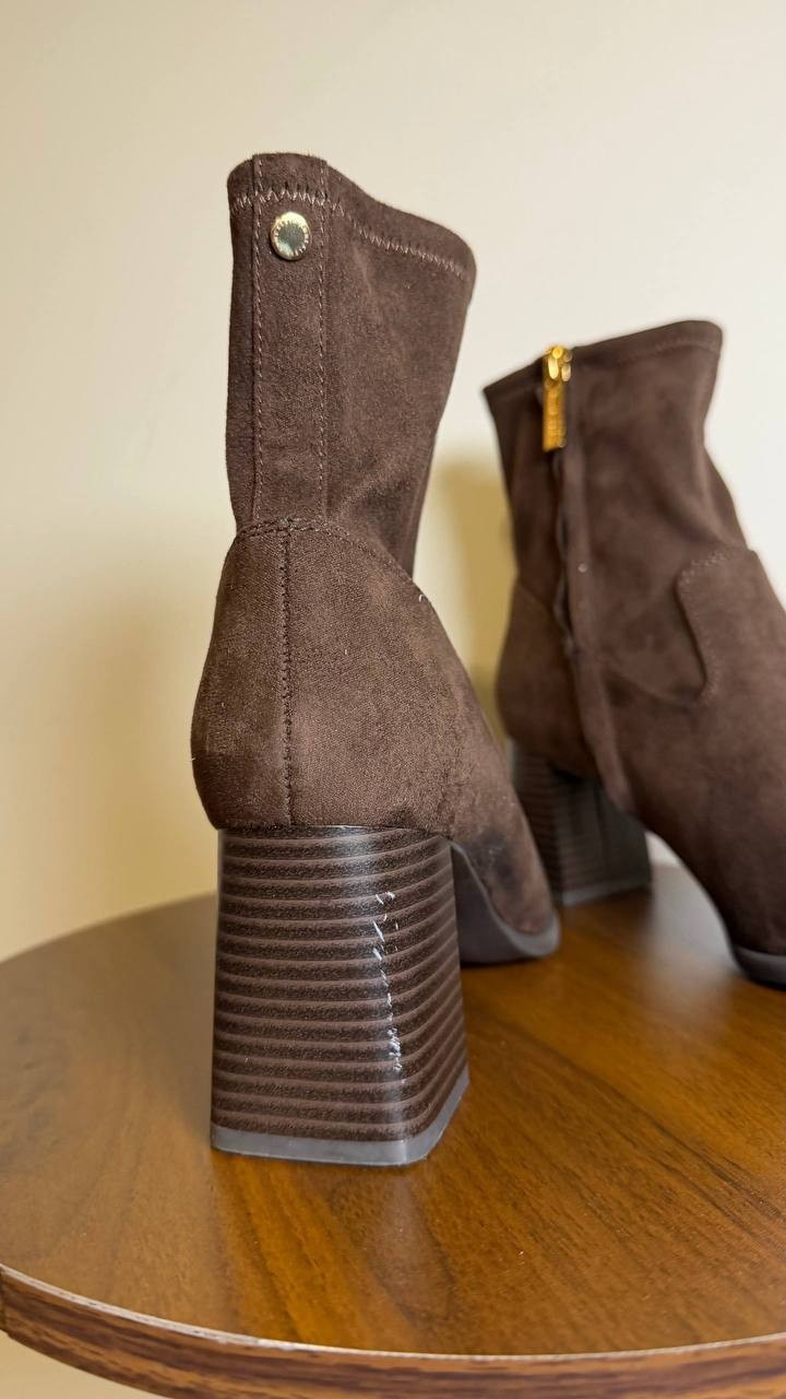 Anne Klein Paidge Bootie Dark Brown 8M Fabric Sock Fit Booties NWB MSRP $109