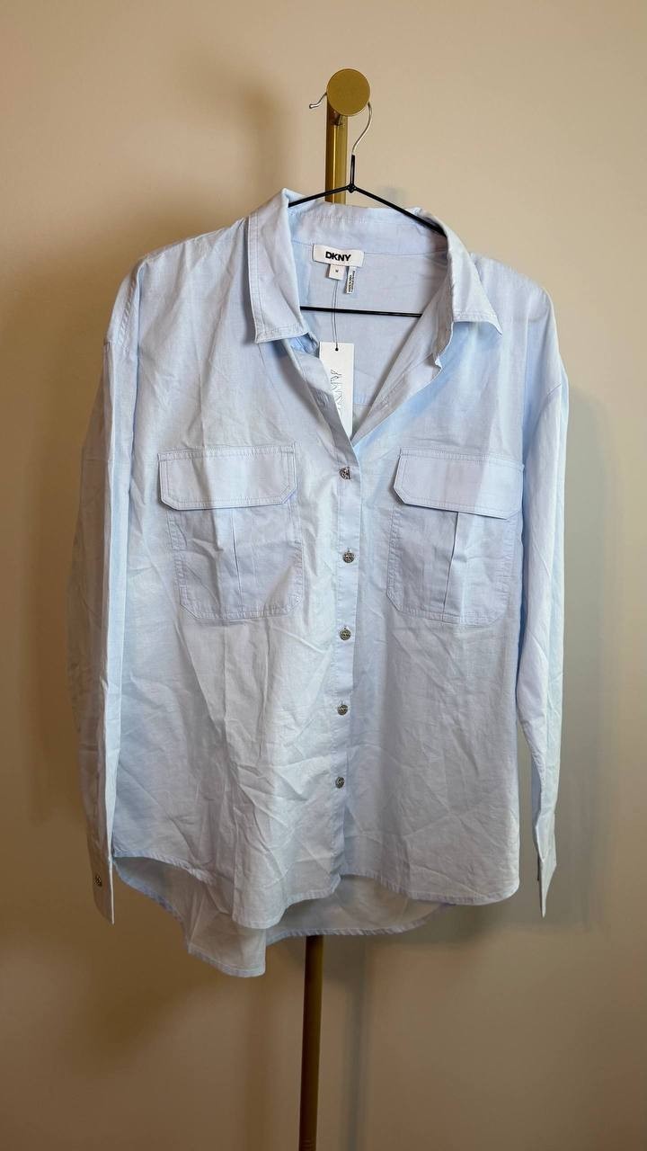 DKNY Women’s Button‑Up Shirt Light Blue Size M NWT $79