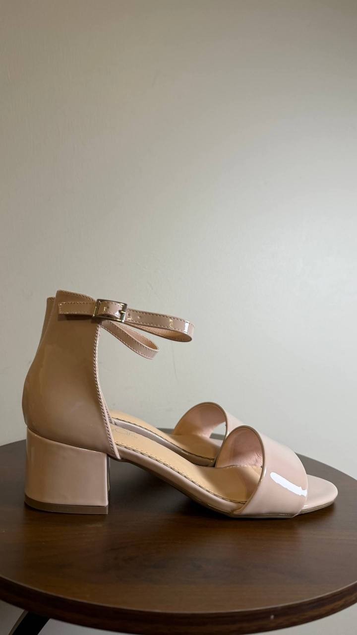Sugar Strap Heel Sandals 8M Nude Man-Made New In Box
