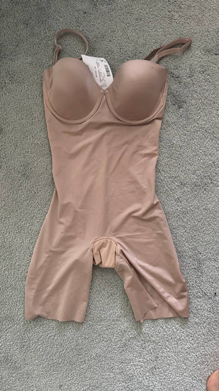 Spanx Nude Shaping Bodysuit S - Strapless, Built-in Bra, New with Tags