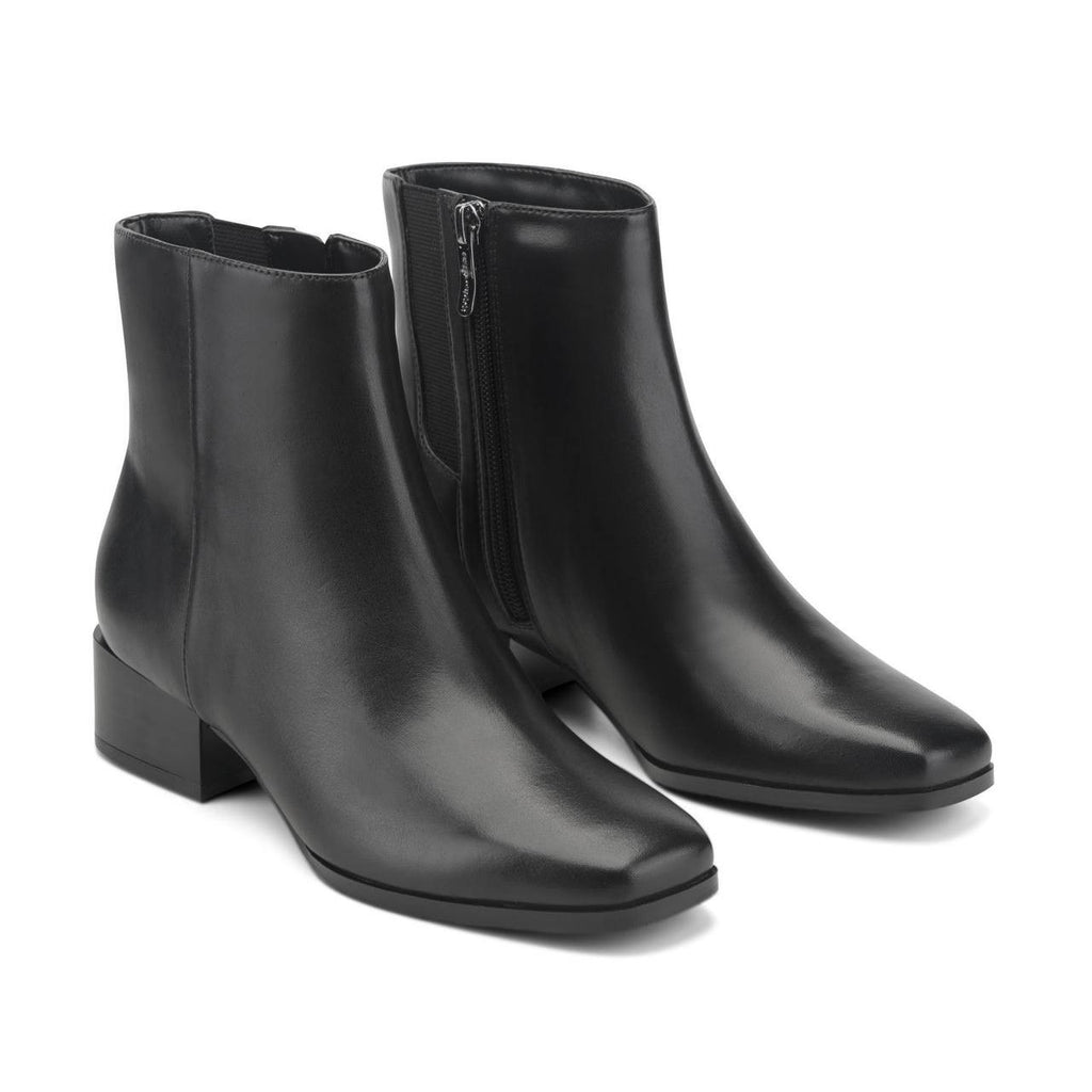 Easy  Spirit  Dress Booties  Black  9.5M  New  $159