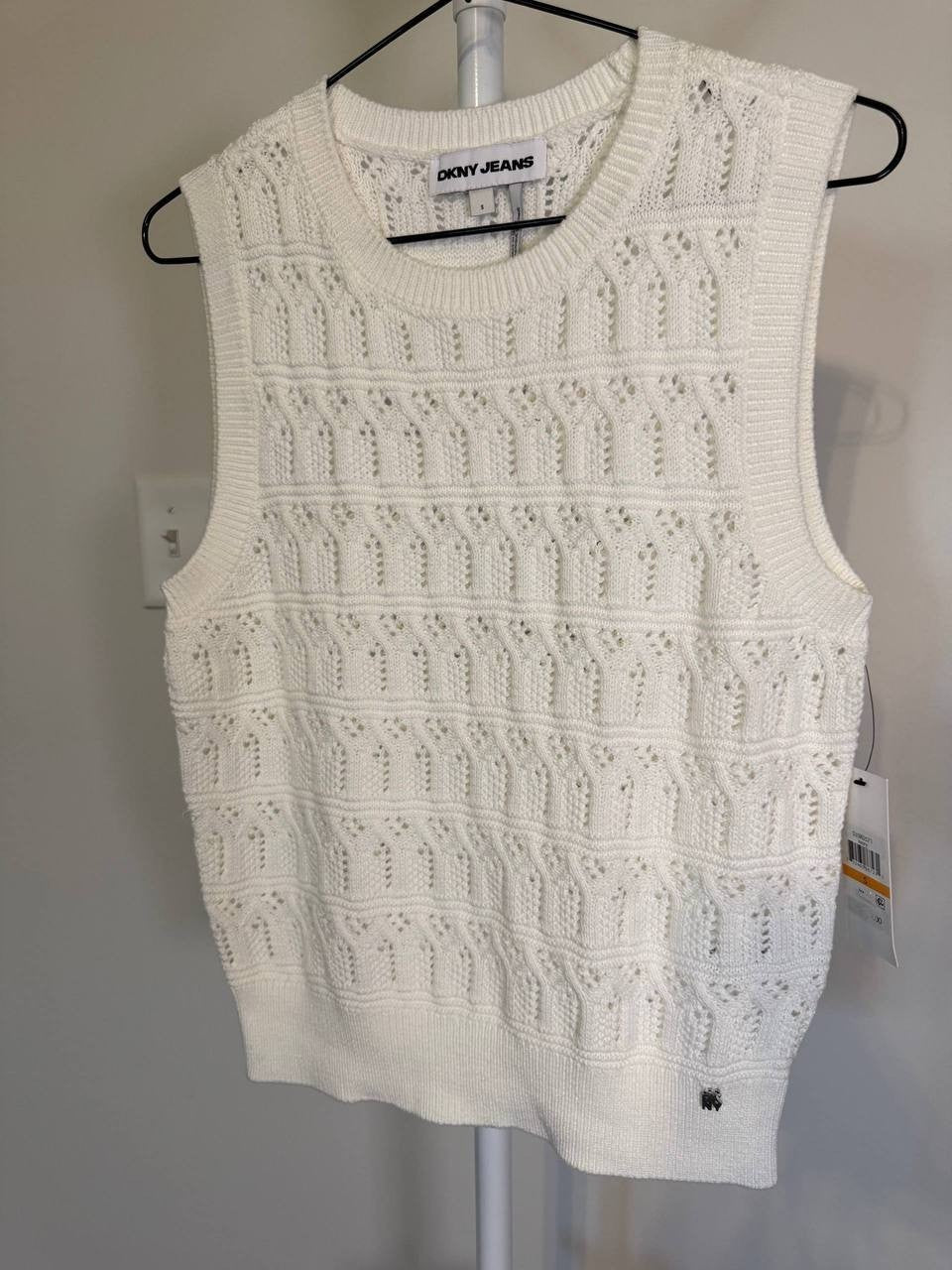 DKNY Jeans Sleeveless Lacey Stitch Crew Neck Vest – Ivory – Size S – NWT