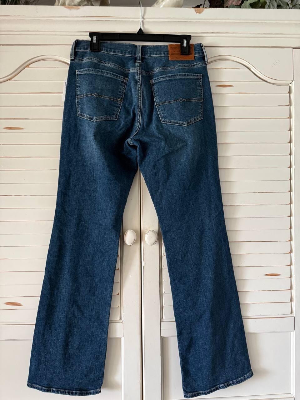 Lucky Brand Sweet Boot Jeans Ocean Road Wash Mid-Rise Bootcut, Size 10, NWT