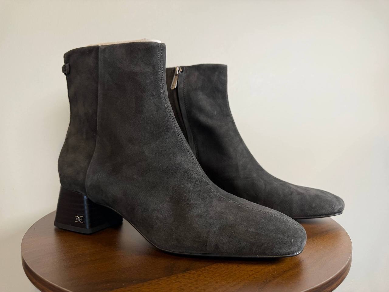Paige Graphite Suede Ankle Boots – Size 8M – Grey – New in Box