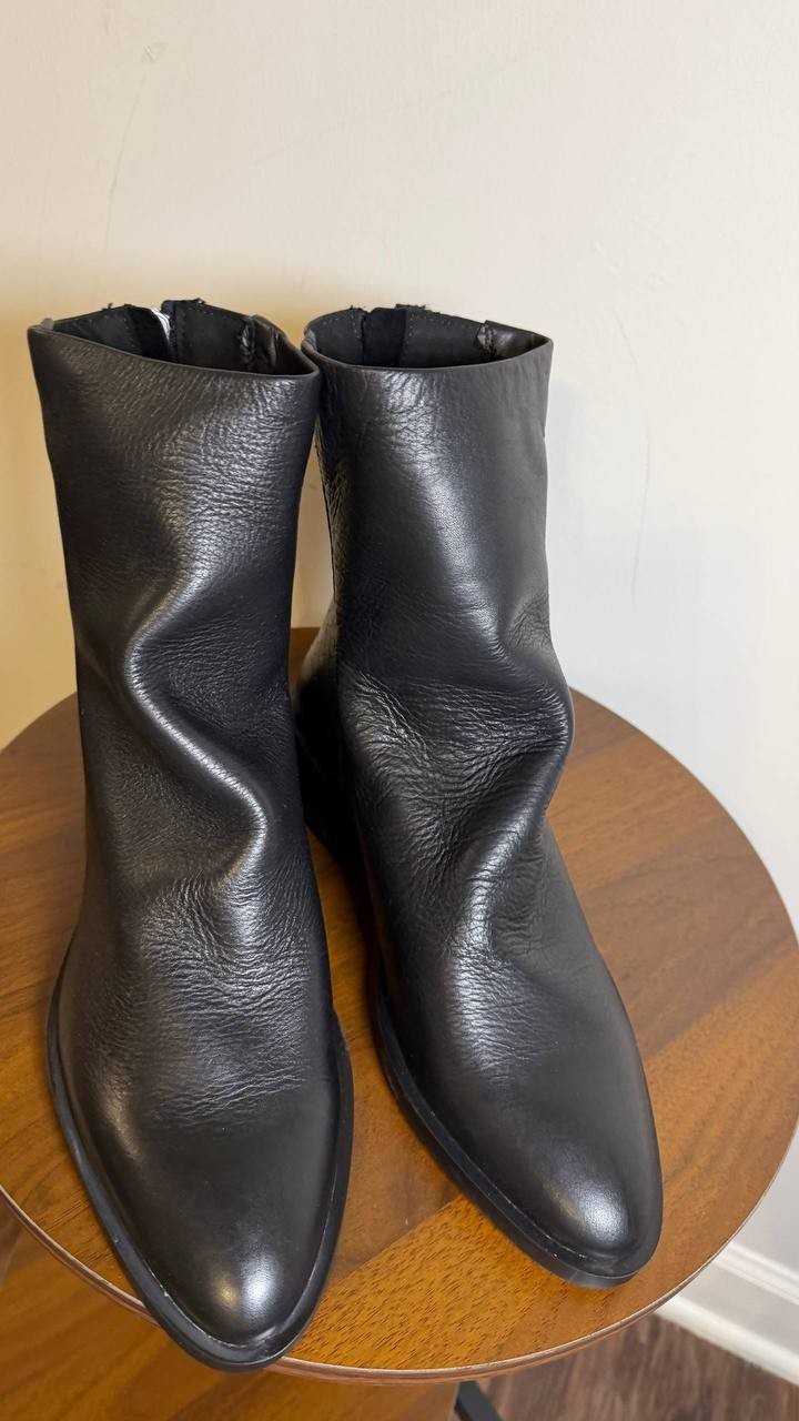 Steve Madden NEXIE Booties 8.5 Black Leather Pointed Toe Zip NIB msrp$159.9
