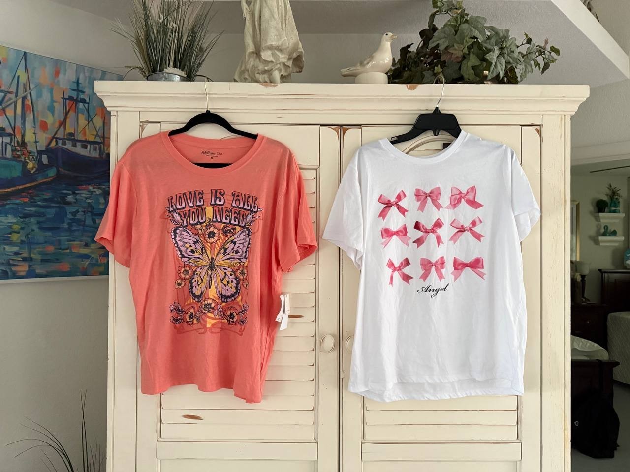 2-Pack Women’s Graphic T-Shirts XL – Butterfly &amp; Angel Bow Designs NWT