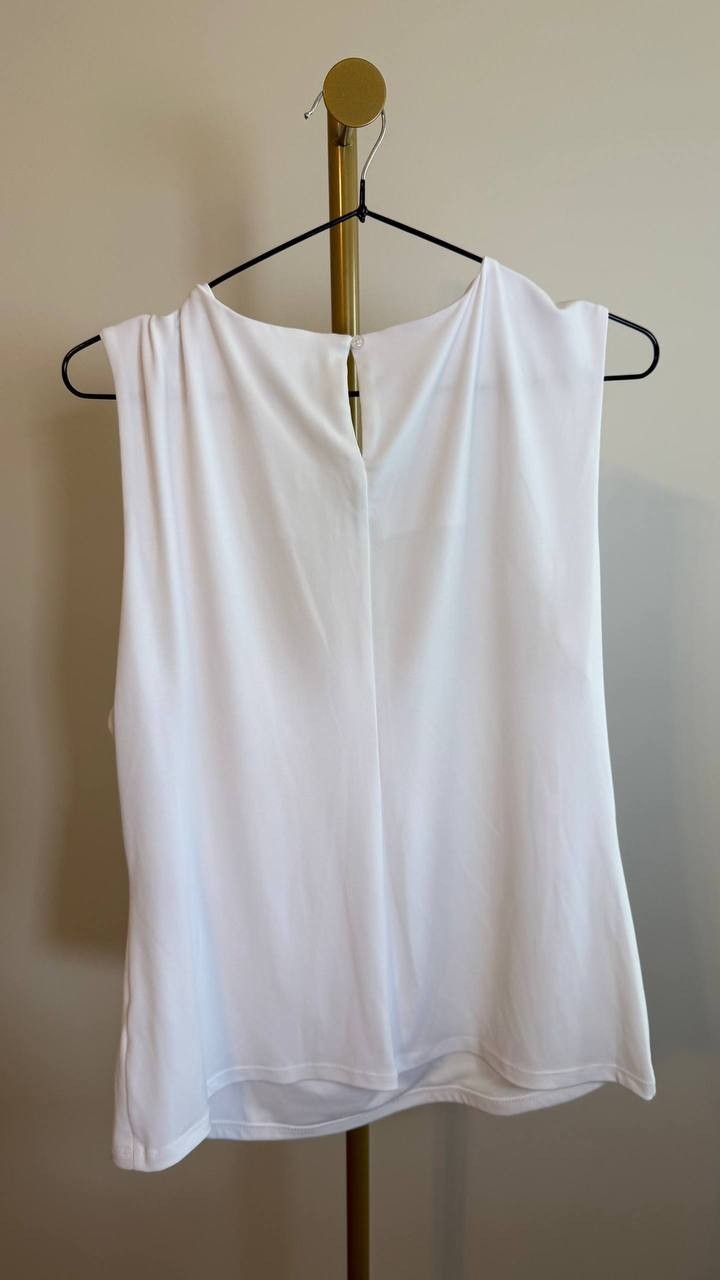 Calvin Klein Pleated Crew Neck Knit Tank Top White Size 12  good preowned $39