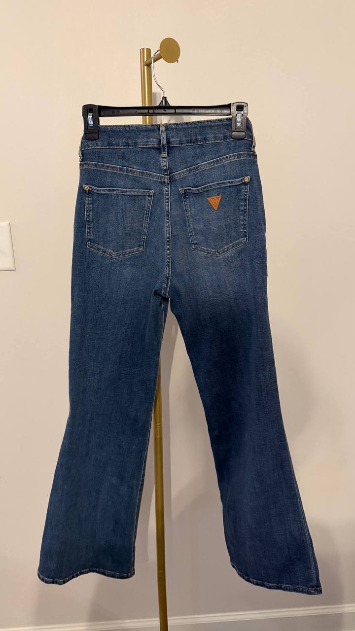 Guess Classic Faye High Rise Bootcut Jeans Denim Blue 27 NWOT MSRP $108