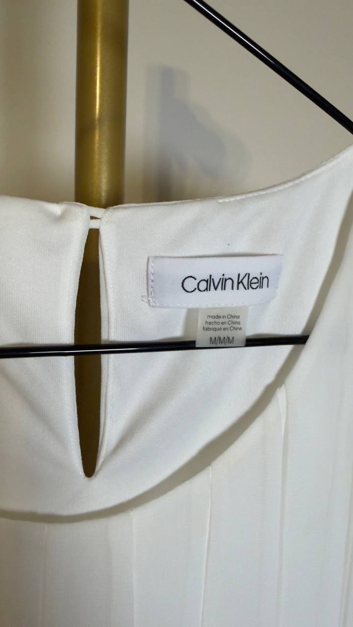 Calvin Klein Women’s Sleeveless Pleated Blouse White M NWOT $69 
