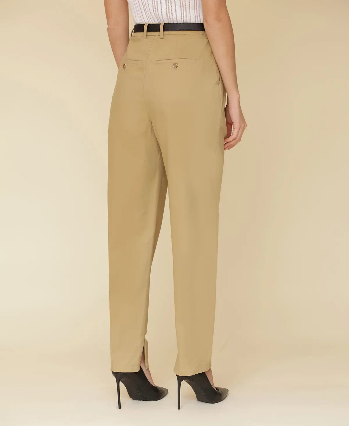 Avec Les Filles High-Waisted Belted Tapered Pants – Size 12