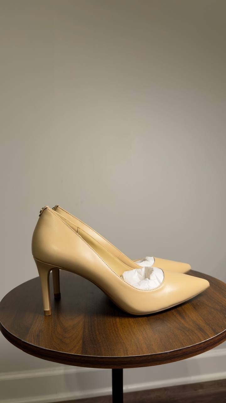 Michael  Michael  Kors  Flex  Pointed  Toe  Pumps  Blush  7  New $119.50