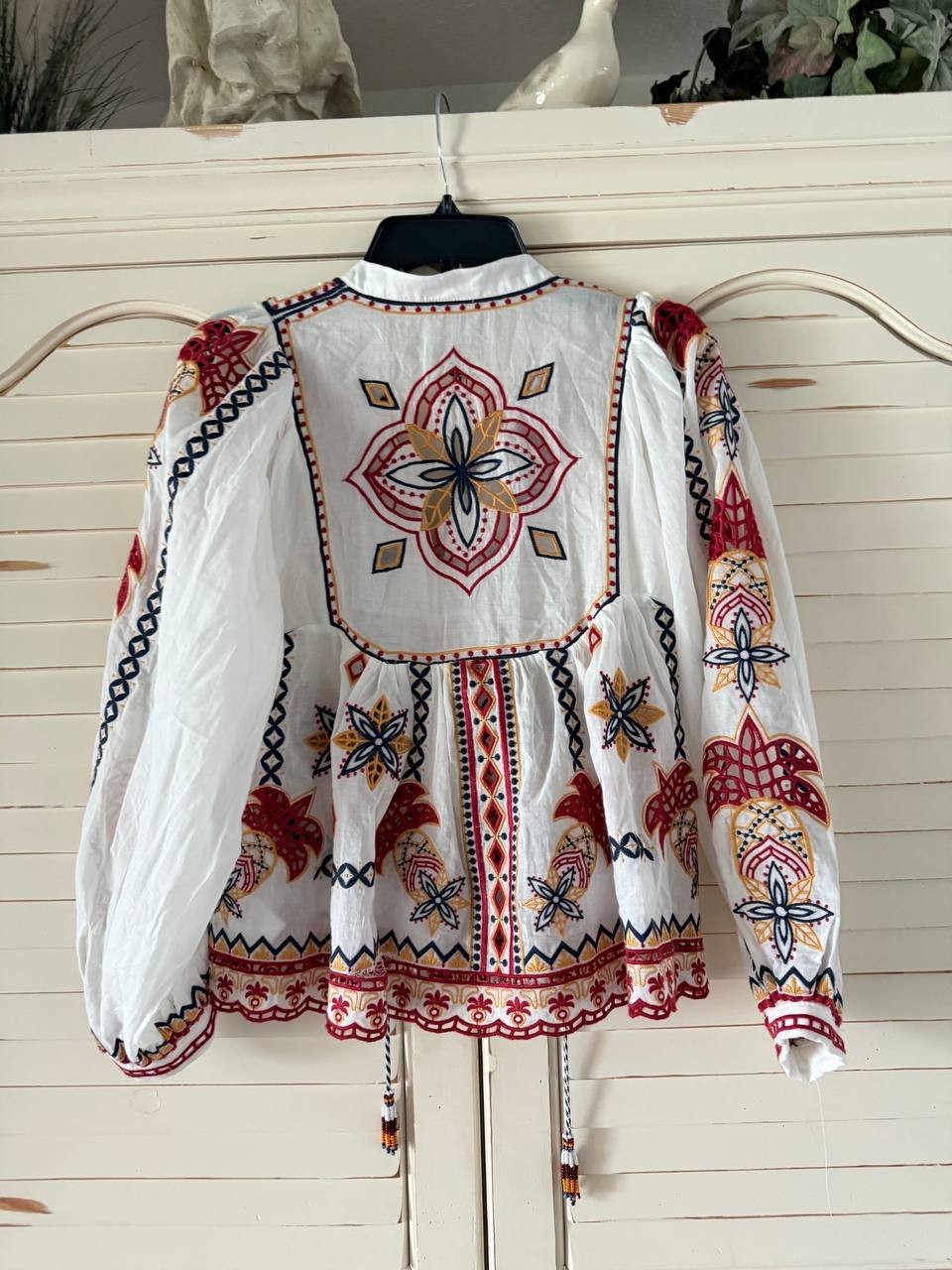 FARM Rio Mary's Tiles Embroidered Blouse Off-White M Cotton Short-Sleeve