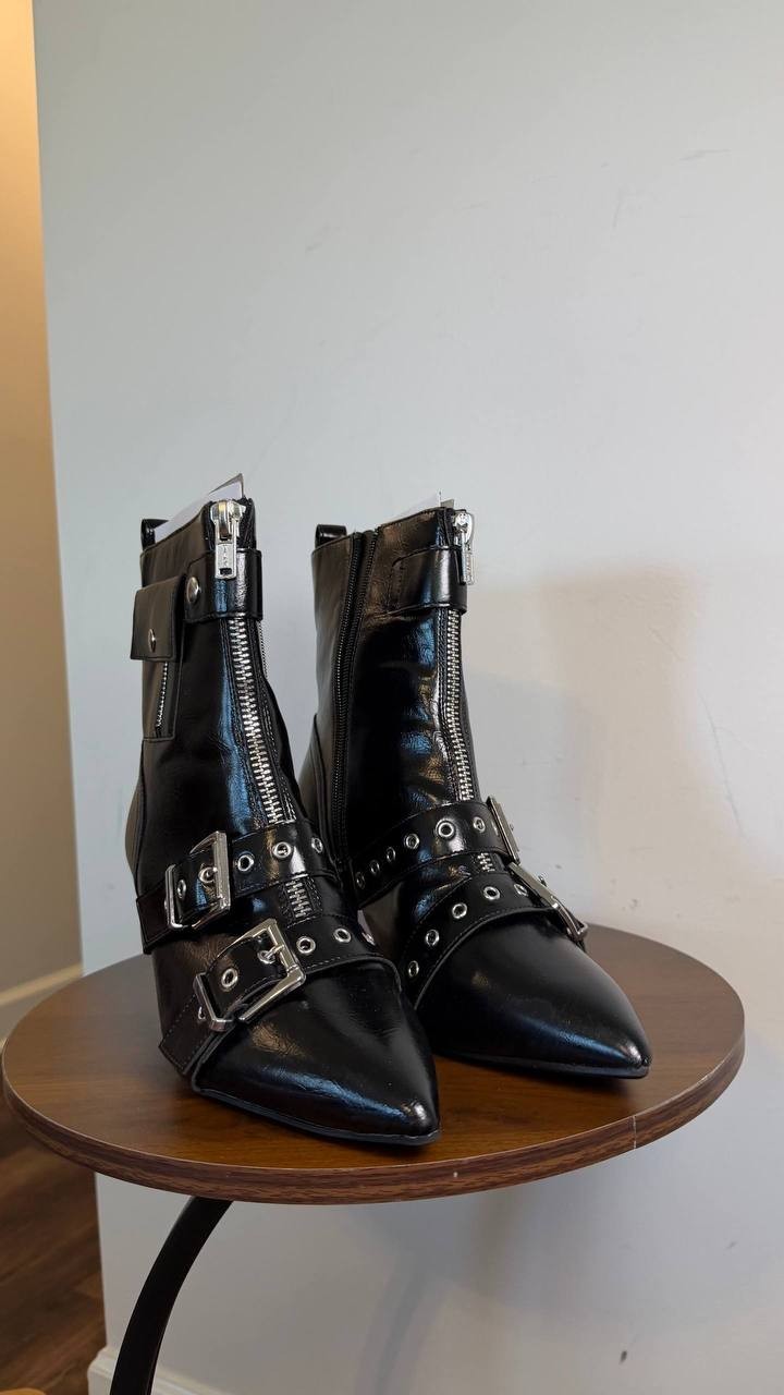 Wild Pair Moonbeam Buckle Booties Black 11M Man‑Made Stiletto MSRP $89.90 NWB