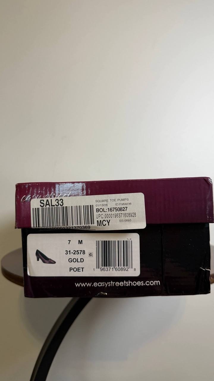 Easy Street Toe Pumps 7M Gold Synthetic Heels New in Box