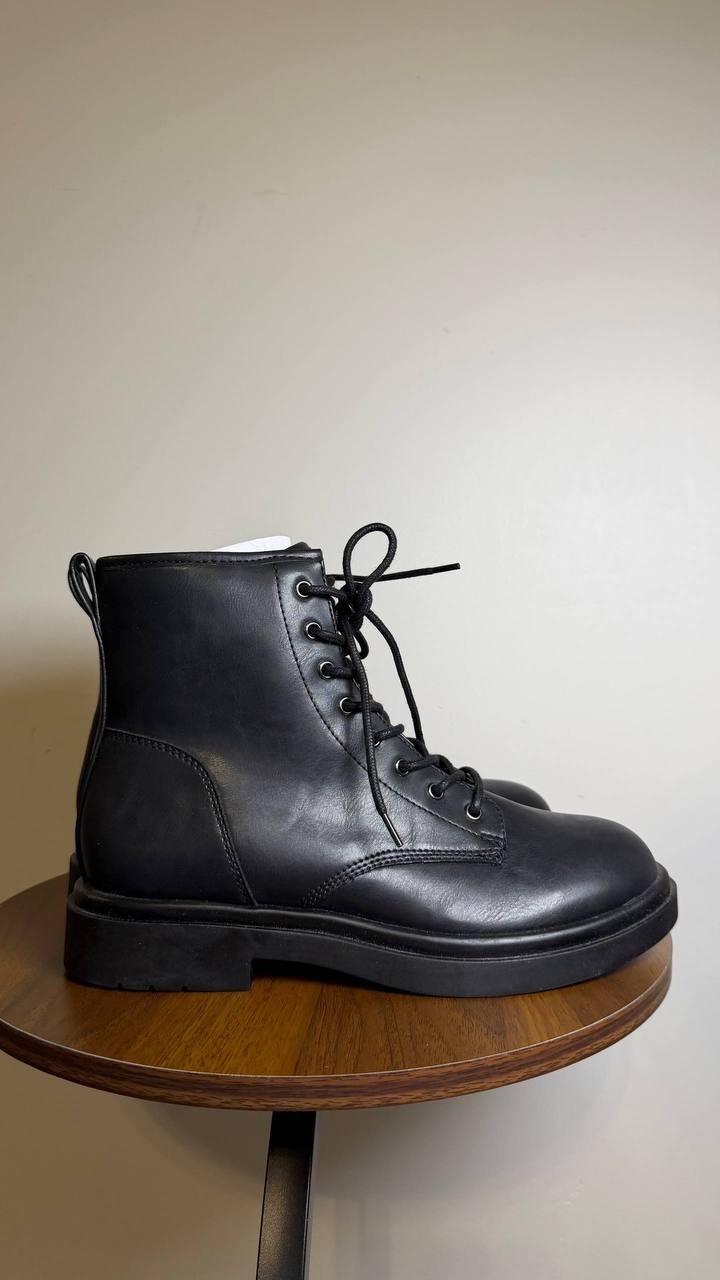 Madden Girl Palooma Lace‑Up Combat Boots Black Pari Women’s 9 NWB $79