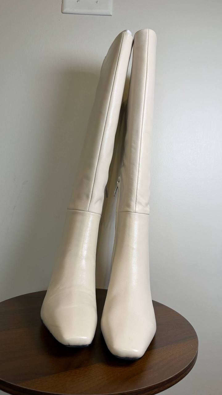 Nine West Caddy Boots 9.5M Ivory Leather[a crease on the boot] NIB msrp$249
