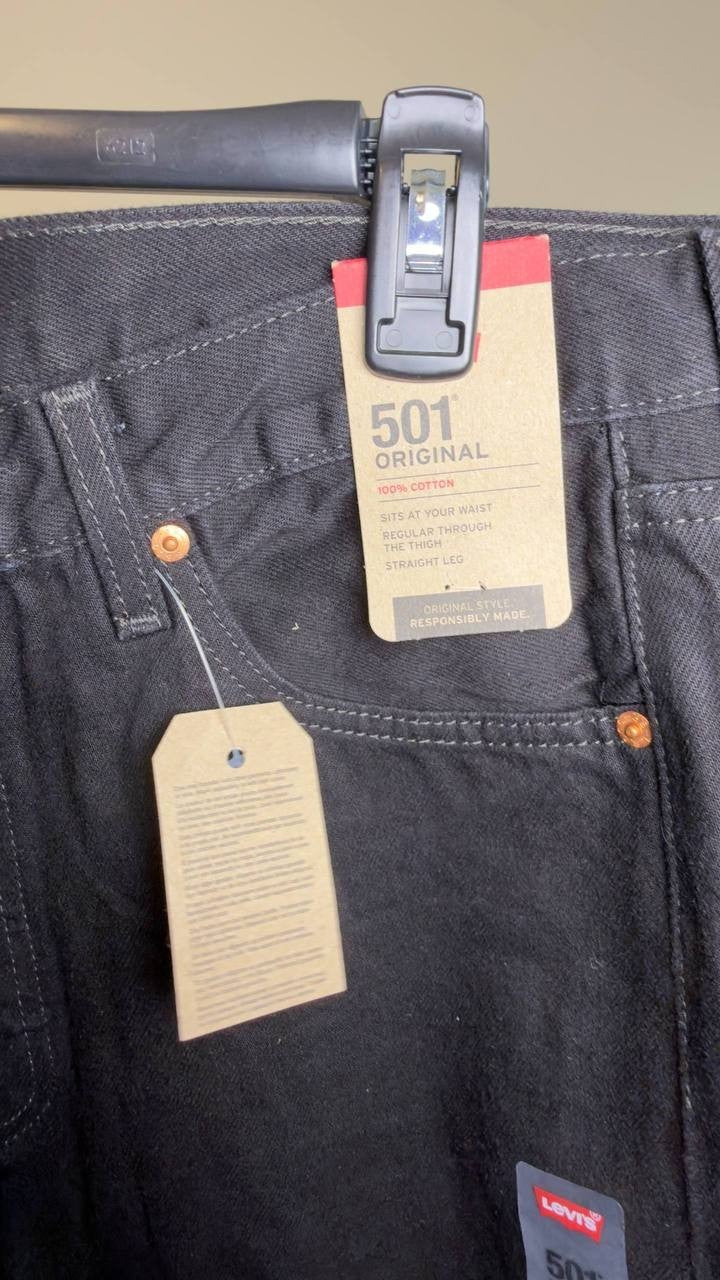 Levi’s 501 Original Men’s Jeans Black 35x32 NWT $84.95