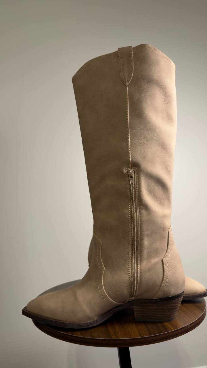 DV  Dolce  Vita  Greva   Western  Boots  Stone   9  New  No  Box  $110