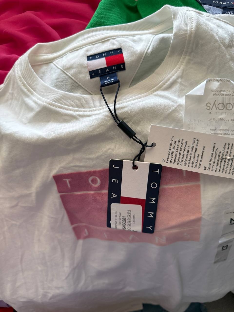 Tommy Jeans Gradient Flag T-Shirt Off White Size M Regular 100% Cotton