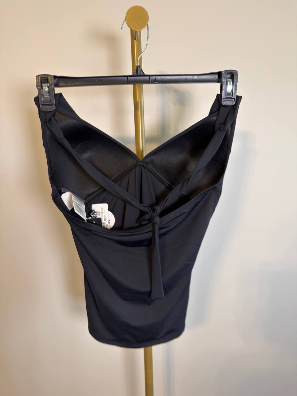 La Blanca Halter Tankini Top Black Size 8 NWT $105