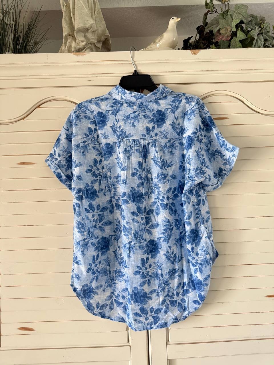 Gloria Vanderbilt Daisy Shirt M Blue Floral Short Sleeve Top New No Tags
