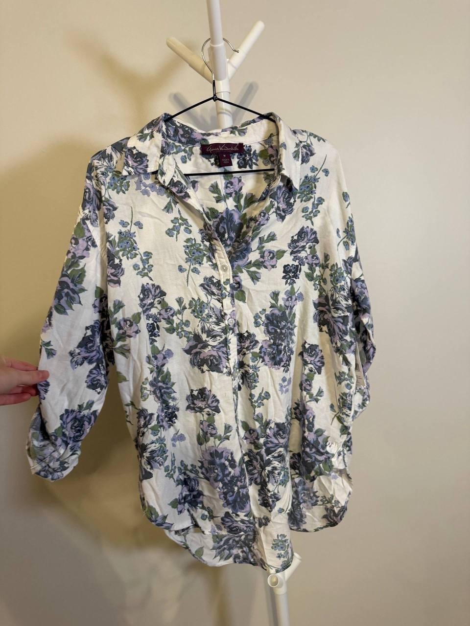 Gloria Vanderbilt Amanda Button‑Front Shirt – Size M – NWT –