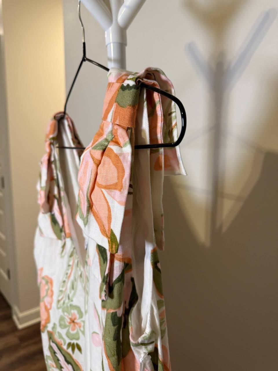 CeCe A‑Line Short V‑Neck Dress – Size M – NWT