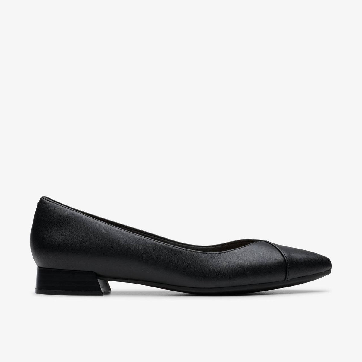 Clarks  Flats  Black  6W  New  $95