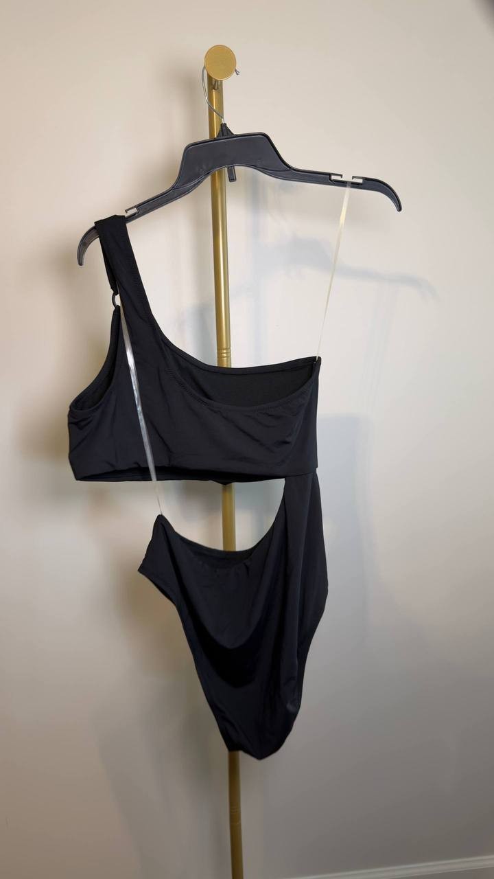 Jessica Simpson Waist‑Cutout Asymmetrical One‑Piece Swimsuit Black L NWOT $88