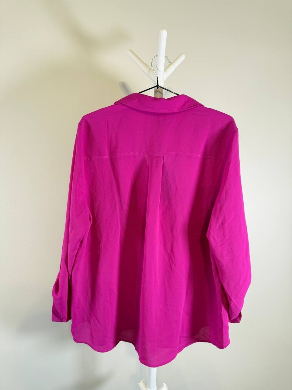 Jones New York Pink Button‑Up Blouse – Size L – NWT – $79.50.