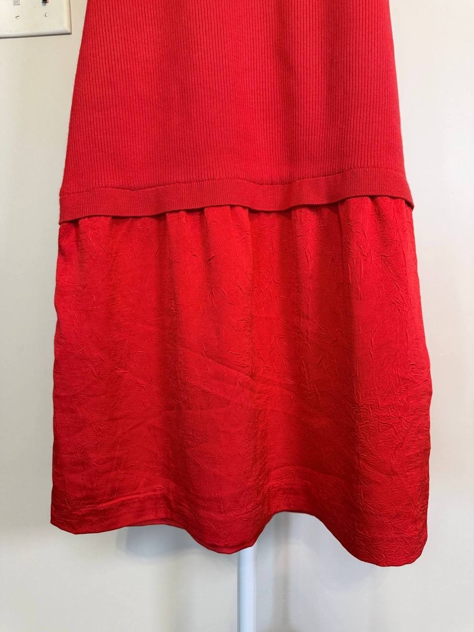 DKNY Red Sleeveless Short Dress – Crew Neck – Size M – NWT