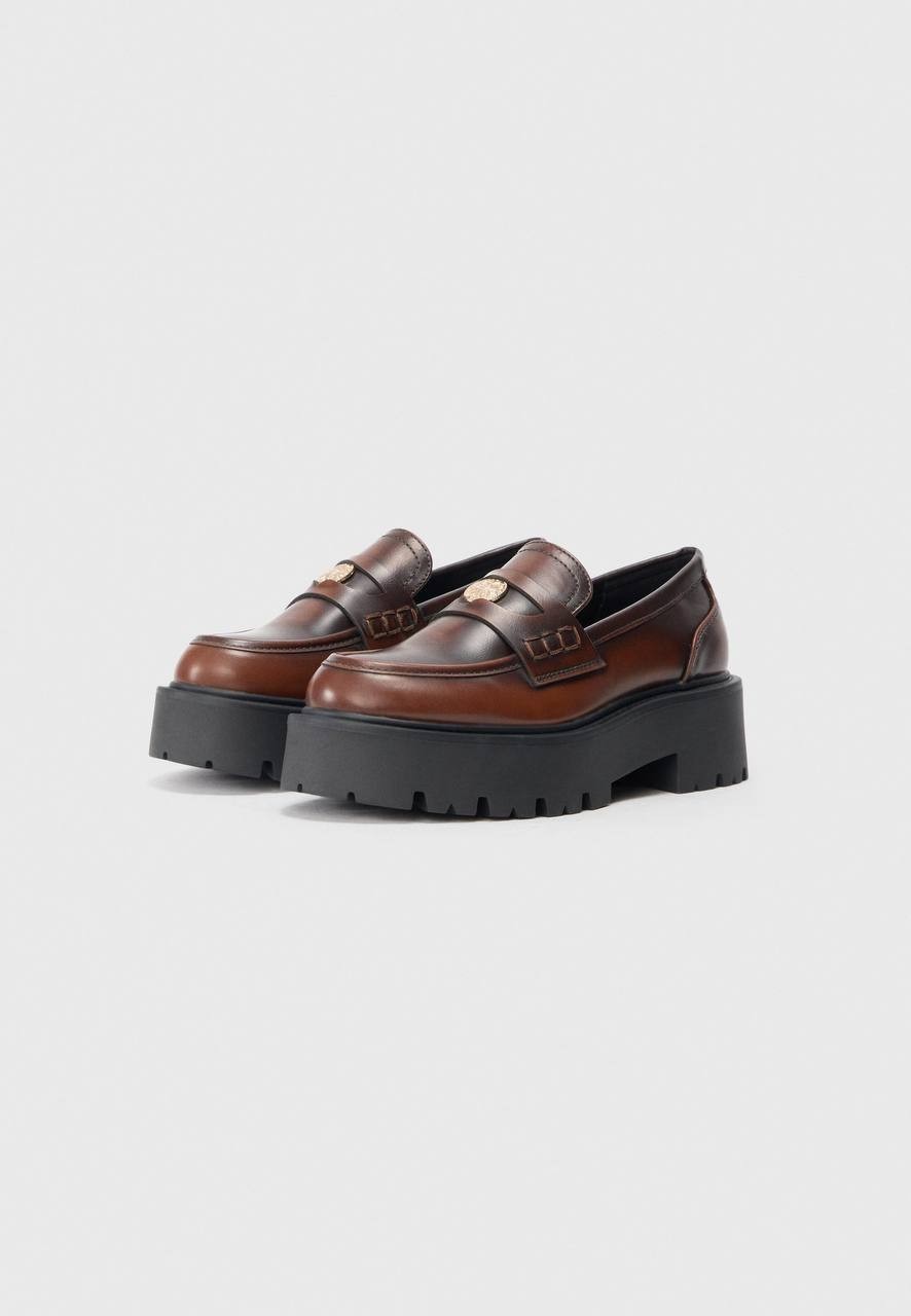 Madden Girl  Loafers  Brown  6  New  $59