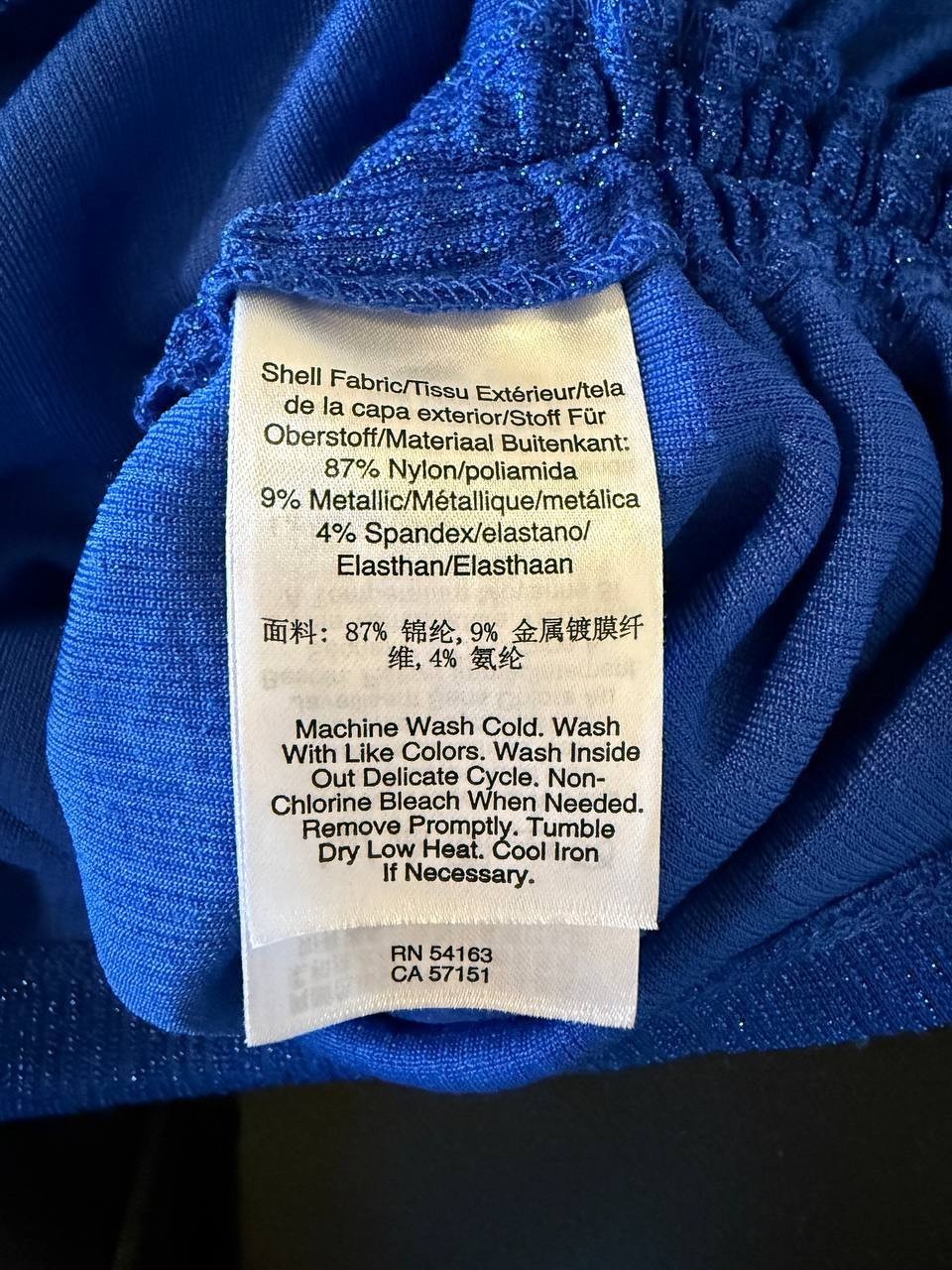 DKNY Women’s Sweater – Size S – NWT – Small Pilling