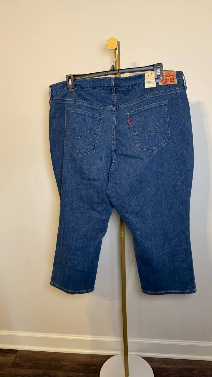 Levi’s Plus Size 311 Shaping Skinny Capri Jeans Blue 24W NWT $59.50