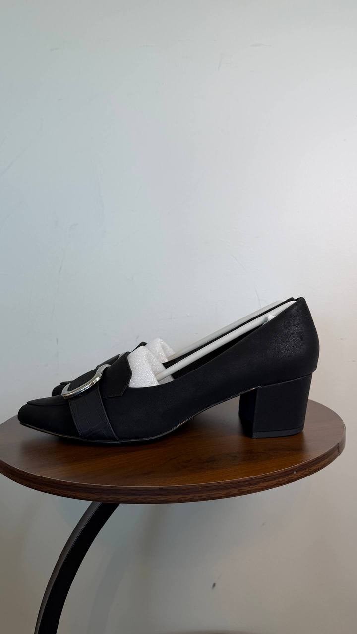 Easy Street Aster Slip‑On Pumps Black 11M Man‑Made Block Heel $75 NWB