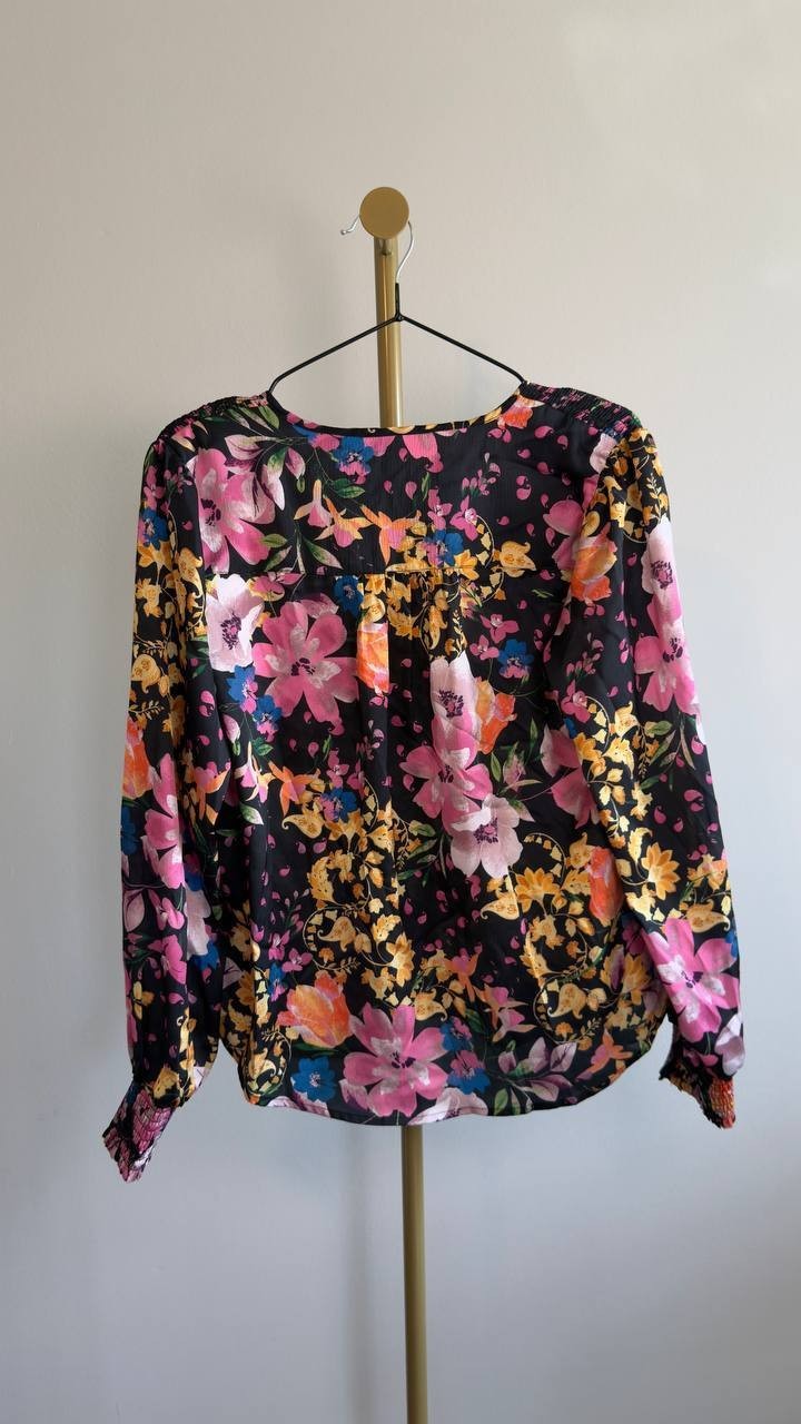 T Tahari Women’s Printed V‑Neck Pleated‑Back Top Black Multi M NWT $78