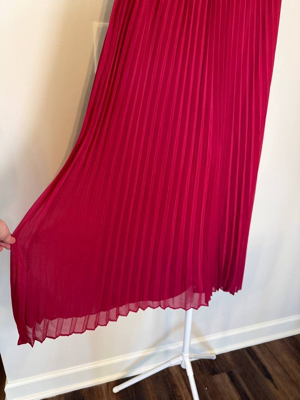 Adrienne Landau Onyx Pleated A‑Line Skirt – Maroon – Size L – NWT – $119