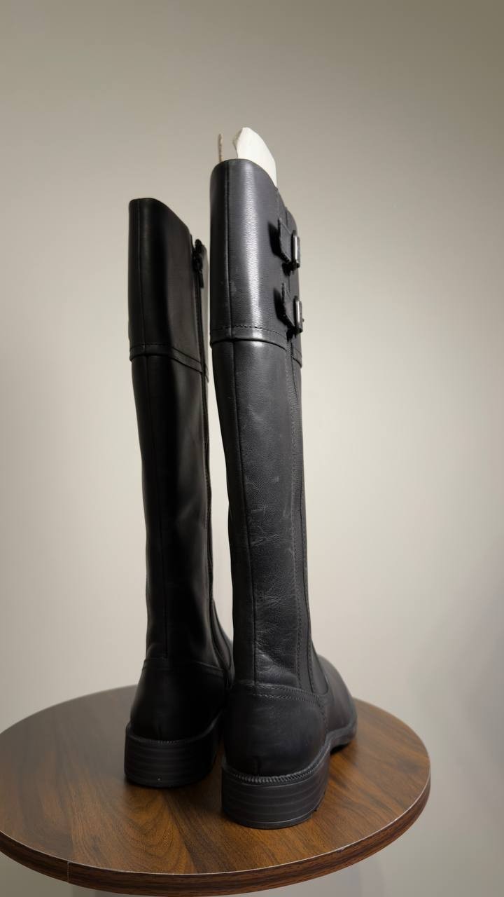 Clarks  Adalynn  Hope  Boots  Black  Leather  6M  New  With  Box  $199